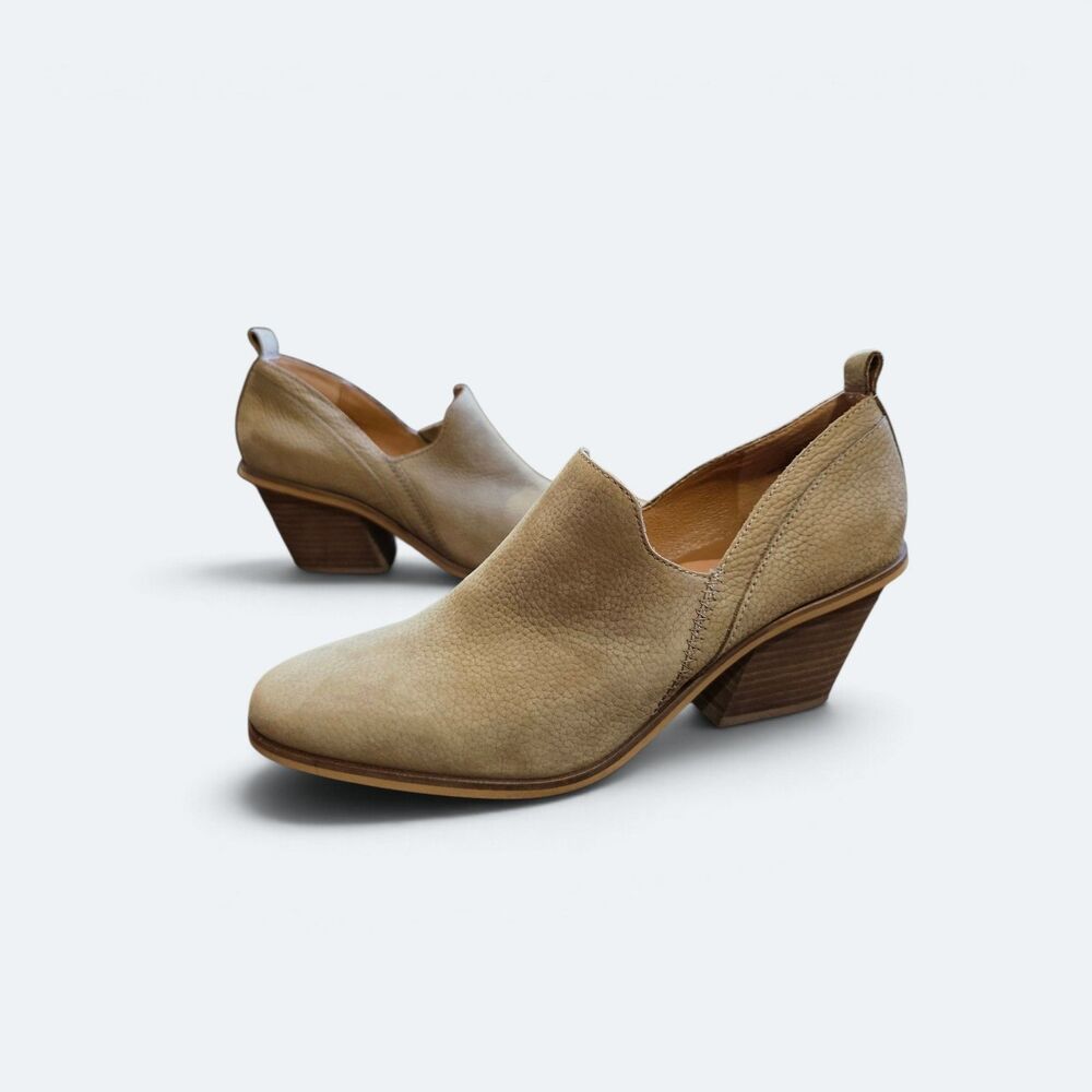 Lucky Brand Vennia Taupe Leather Slip On Low Ankle Booties Block Heel Size 10 M